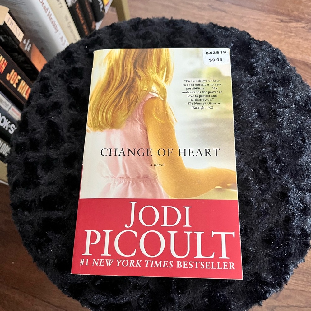 Change of Heart by Jodi Picoult Paperback